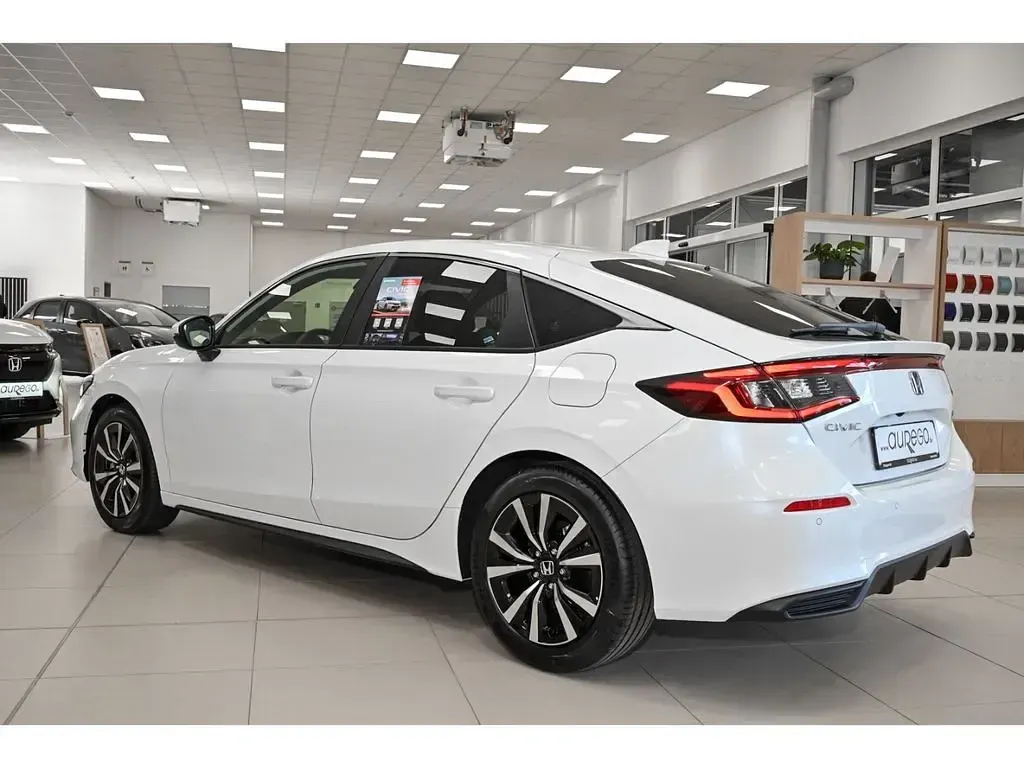 Neu Honda Civic Elegance 143 PS (105 kW) 2026 Weiss Limousine
