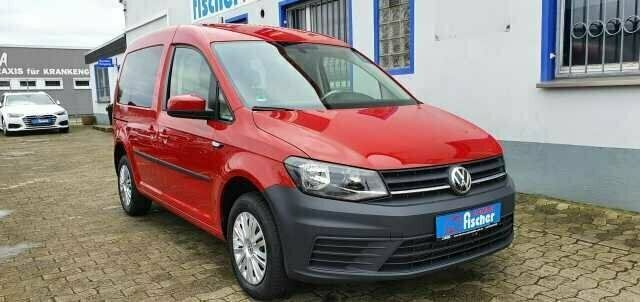 Gebraucht VW Caddy Trendline 102 PS (75 kW) 2020 Rot Van / Kleinbus