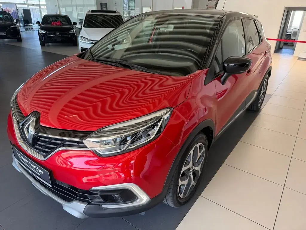 Używany Renault Captur LIMITED 118 KM (86 kW) 2019 Czerwony SUV