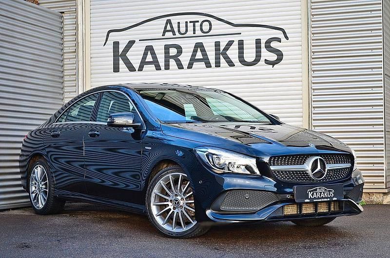 Schwarz Gebraucht 2019 Mercedes CLA200 AMG line Limousine | 20.995 € (Fairer Preis) - Bild 1/4