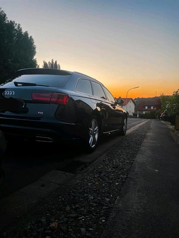 Schwarz Gebraucht 2017 Audi A6 Kombi | 15.850 € (Superpreis) - Bild 1/4