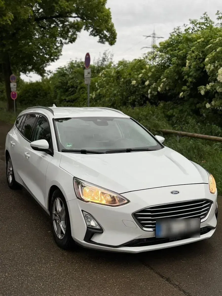 Gebraucht Ford Focus 150 PS (110 kW) 2018 Weiß Kombi