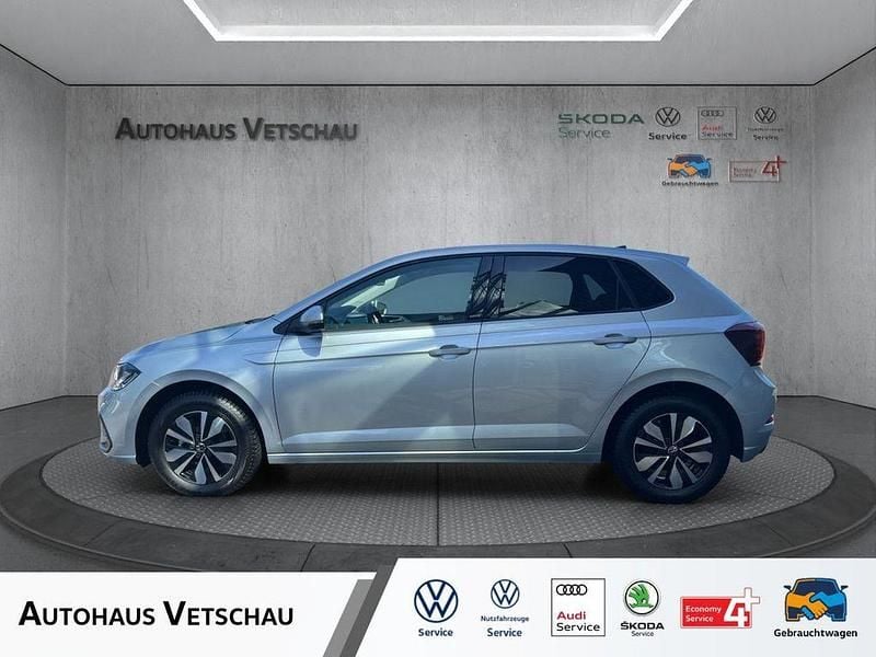 Silber Gebraucht 2024 VW Polo Move Limousine | 16.990 € (Guter Preis) - Bild 1/4