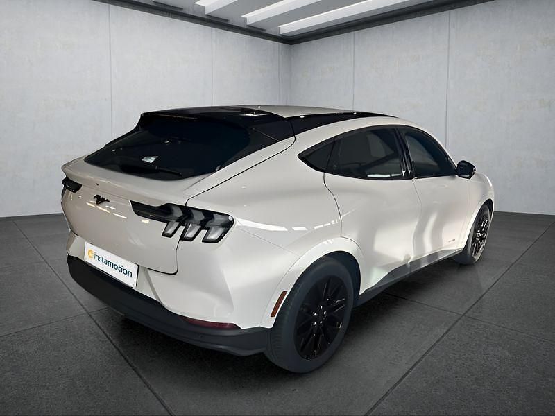 Gebraucht Ford Mustang Mach-E 216 kW (294 PS) 2026 Weiß SUV