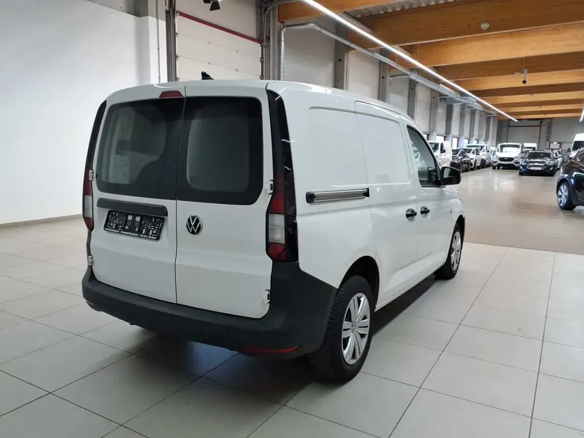 Gebraucht VW Caddy 75 PS (55 kW) 2021 Candyweiß Van / Kleinbus
