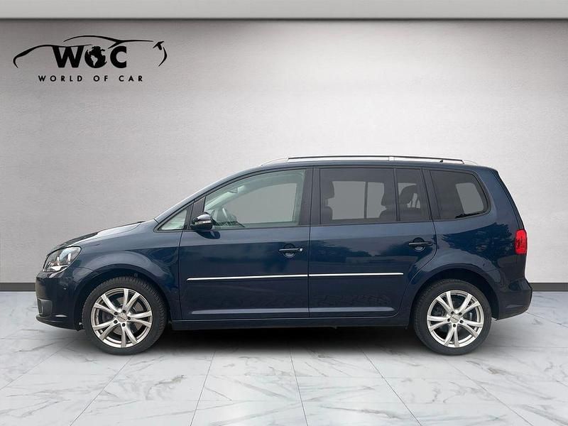 Gebraucht VW Touran Highline 140 PS (102 kW) 2015 Night blue metallic Van / Kleinbus