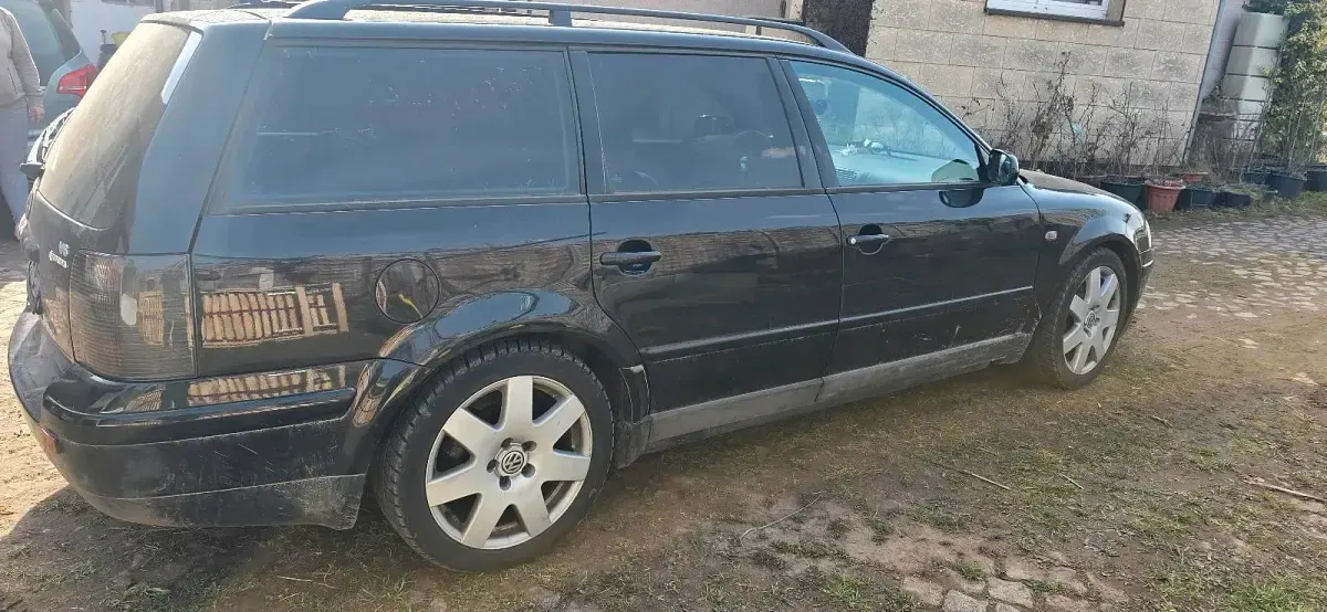 Gebraucht VW Passat 193 PS (141 kW) 2000 Schwarz Kombi