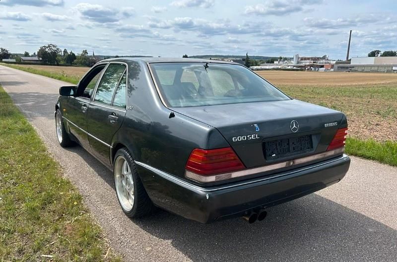 Schwarz Gebraucht 1993 Mercedes 600 SE Limousine | 6.800 € - Bild 1/4