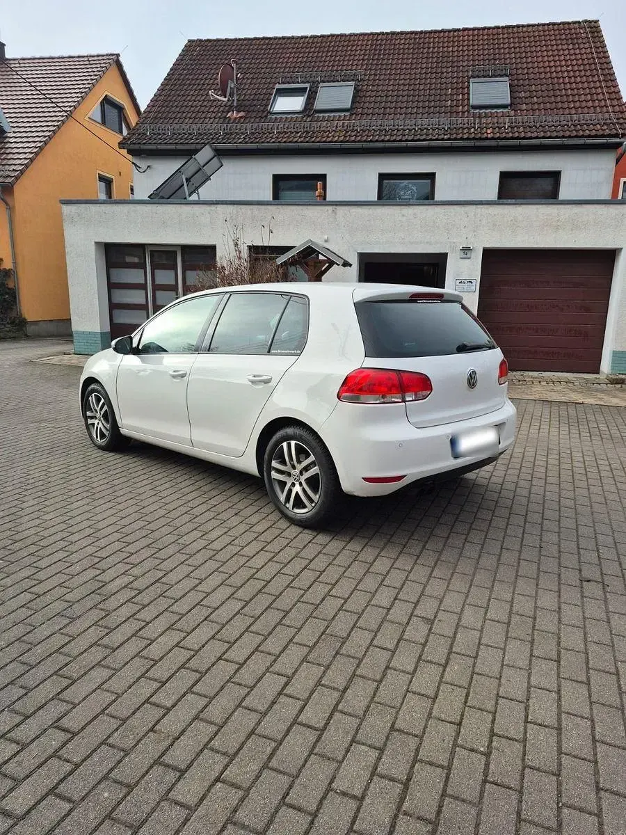 Gebraucht VW Golf VI Comfortline 160 PS (117 kW) 2009 Weiß Kleinwagen