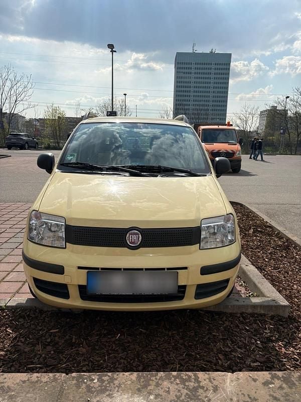 Gebraucht Fiat Panda 69 PS (50 kW) 2012 Gelb Kleinwagen
