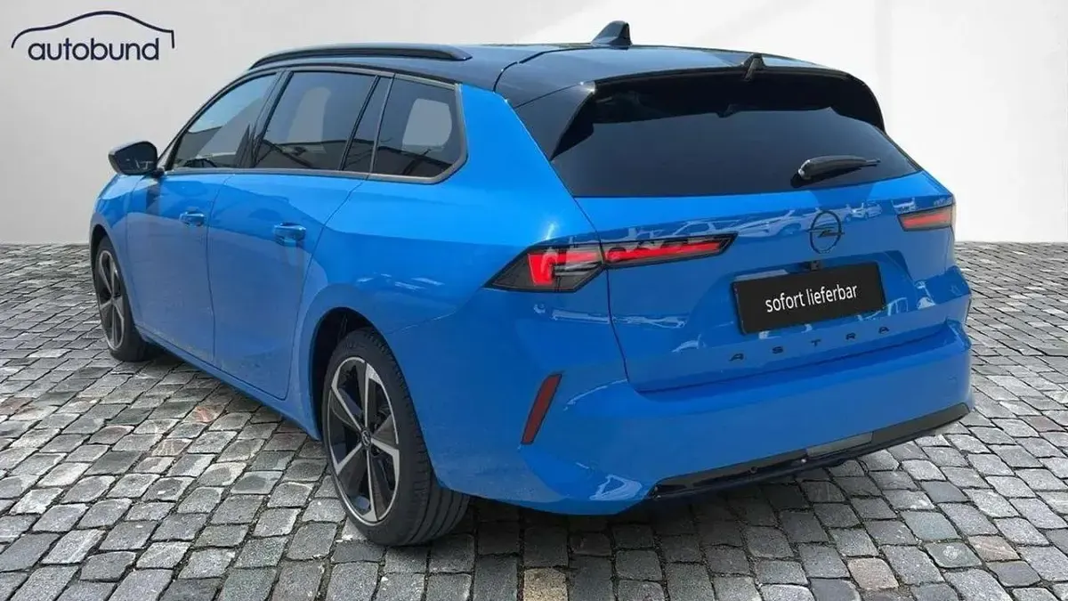 Neu Opel Astra 131 PS (96 kW) 2025 Blau Kleinwagen
