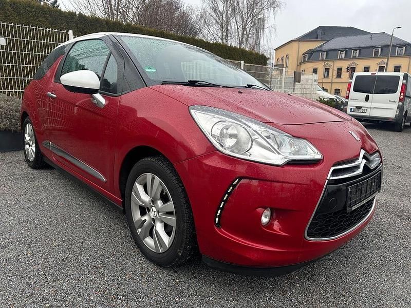 Gebraucht Citroën DS3 Chic 82 PS (60 kW) 2015 Rot Kleinwagen