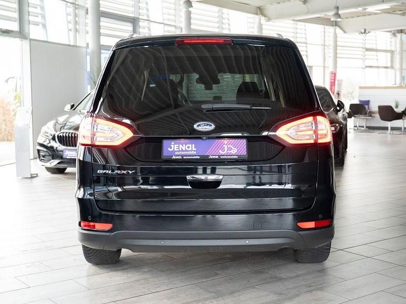 Gebraucht Ford Galaxy Titanium 150 PS (110 kW) 2019 Shadow black Van / Kleinbus