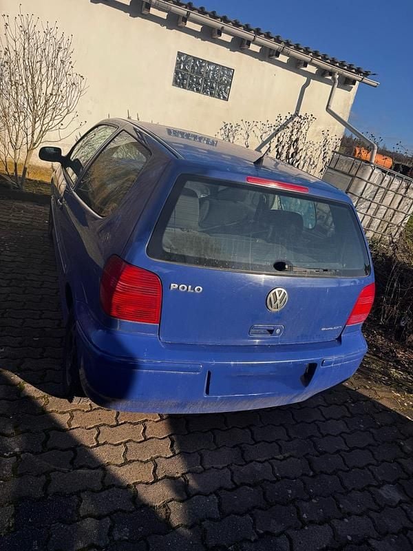 Gebraucht VW Polo 50 PS (36 kW) 2001 Blau Kleinwagen
