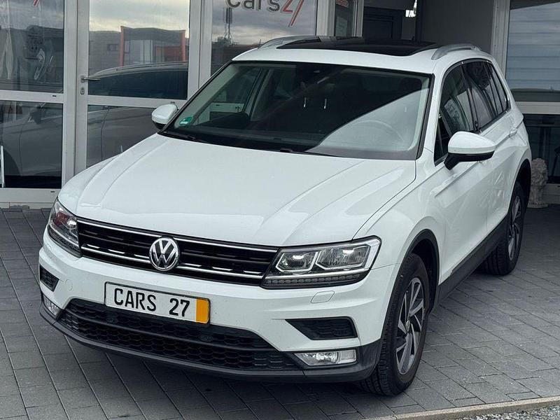 Pure white Gebraucht 2017 VW Tiguan SUV | 15.999 € (Fairer Preis) - Bild 1/4