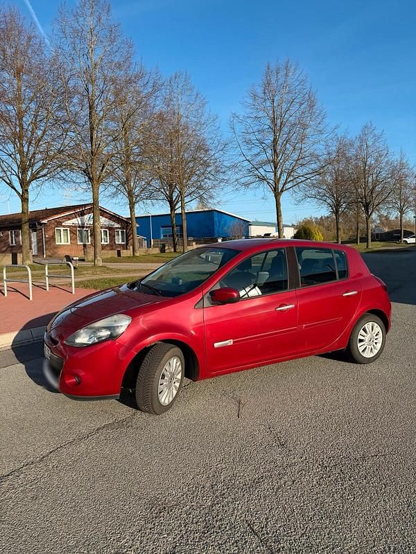 Gebraucht Renault Clio II Expression 75 PS (55 kW) 2010 Rot Kleinwagen