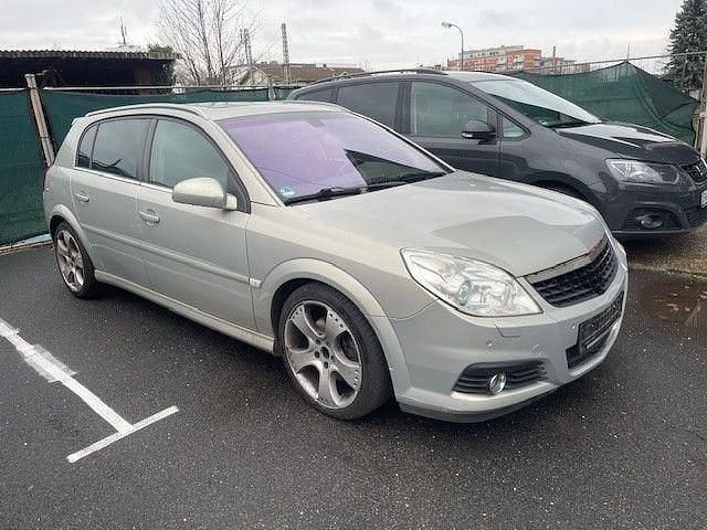Pannacotta m2 (metallic) Gebraucht 2006 Opel Signum Cosmo Kleinwagen | 999 € (Guter Preis) - Bild 1/4