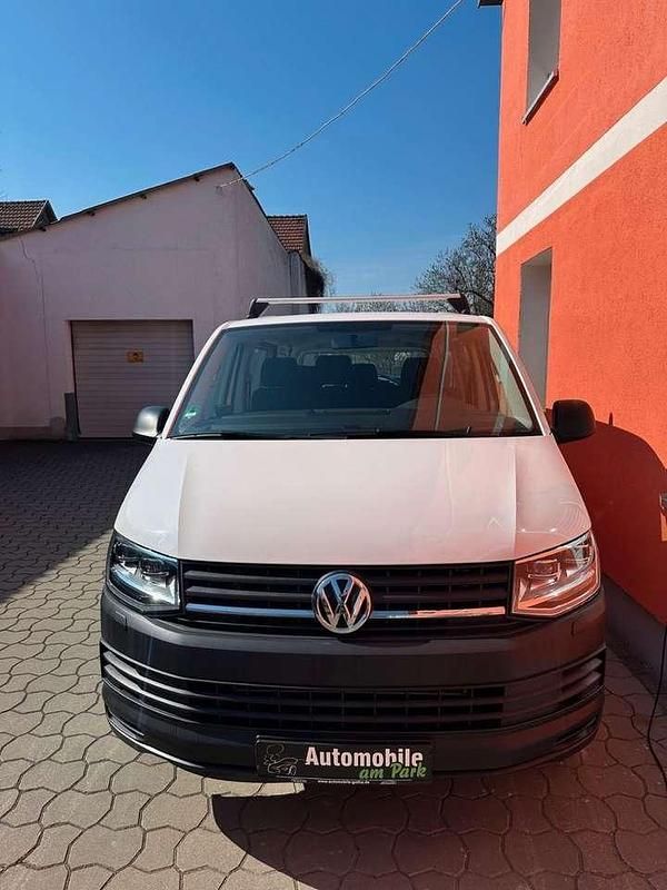 Gebraucht VW Transporter 150 PS (110 kW) 2018 Candyweiss Van