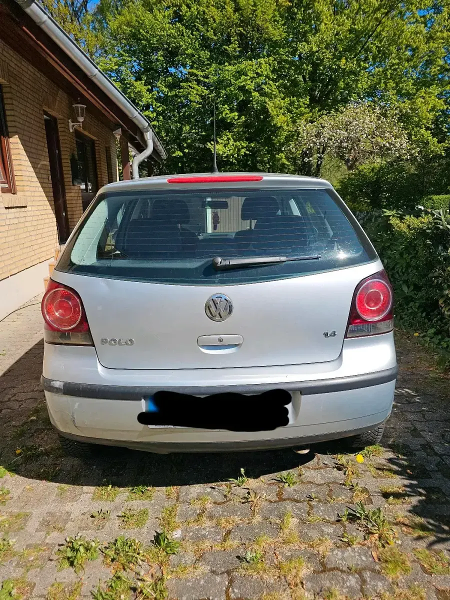Gebraucht VW Polo 75 PS (55 kW) 2005 Silber Kleinwagen
