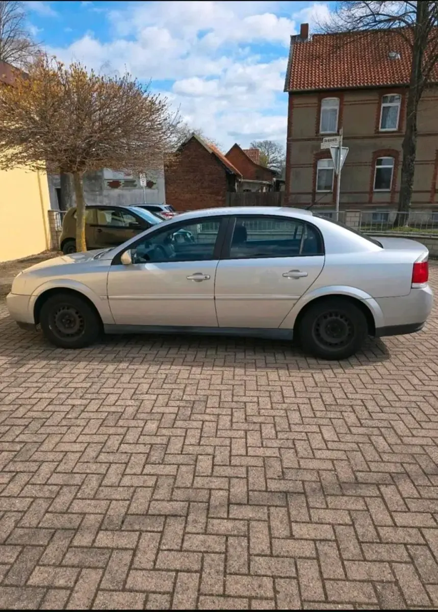 Gebraucht Opel Vectra 122 PS (89 kW) 2004 Grau Limousine