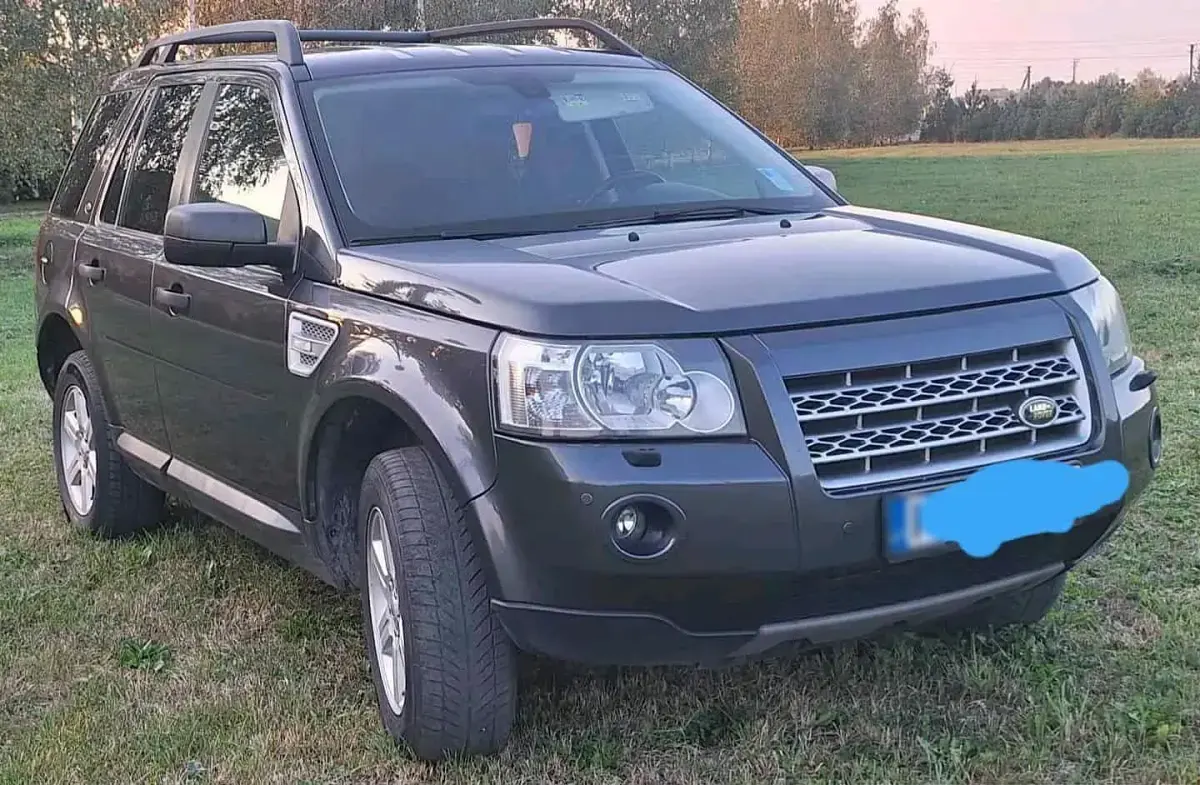 Gebraucht Land Rover Freelander 2 150 PS (110 kW) 2009 Silber SUV