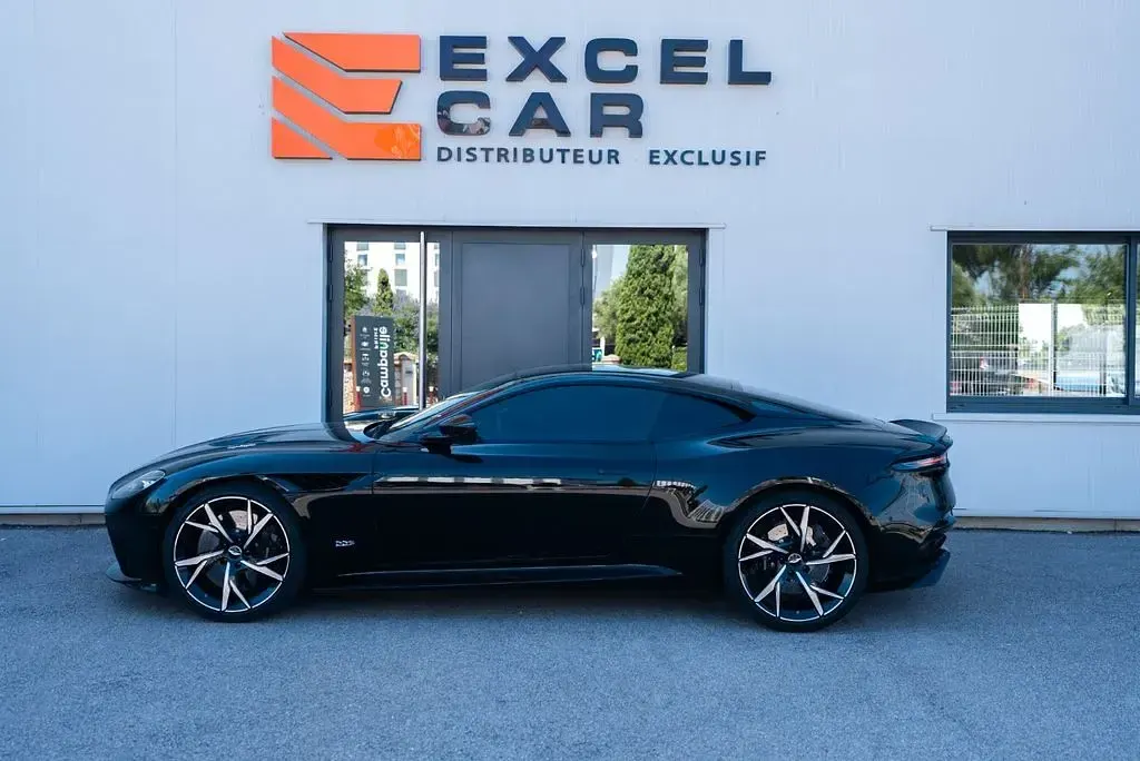 Gebraucht Aston Martin DBS 725 PS (533 kW) 2019 Schwarz