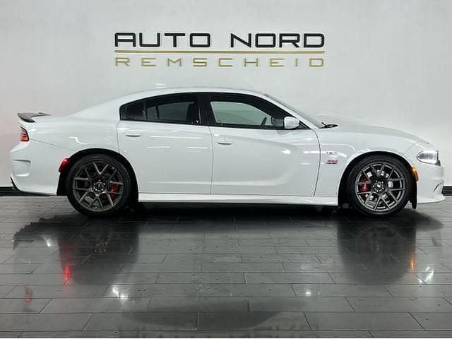 Gebraucht Dodge Charger 492 PS (361 kW) 2019 Weiß Limousine
