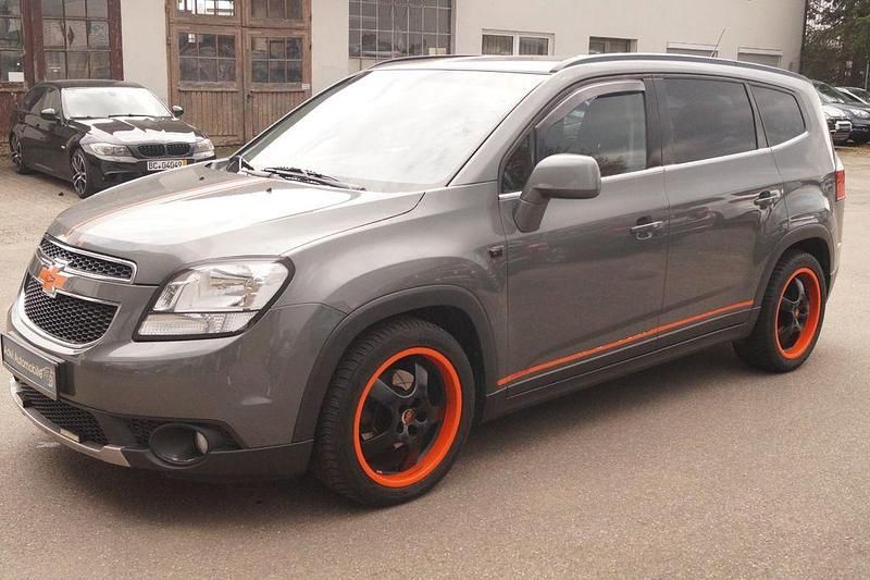 Gebraucht Chevrolet Orlando LT 163 PS (119 kW) 2012 Grau Van / Kleinbus