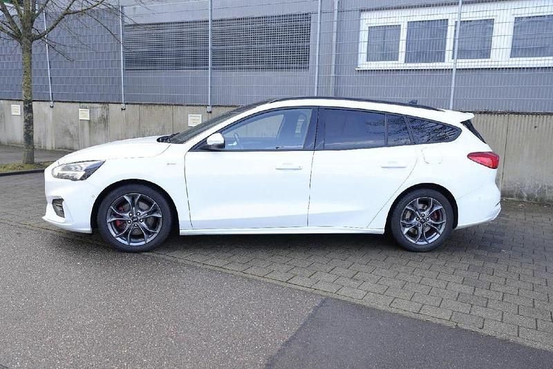 Gebraucht Ford Focus ST-Line 150 PS (110 kW) 2019 Weiß Limousine