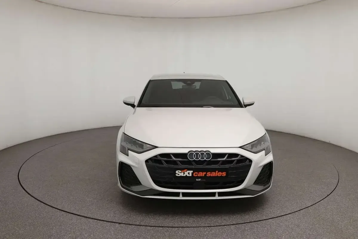 Gebraucht Audi A3 S-Line 150 PS (110 kW) 2025 Weiß Limousine