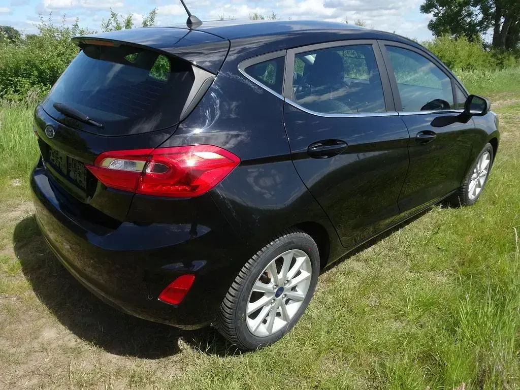 Gebraucht Ford Fiesta Active 101 PS (74 kW) 2020 Schwarz Kleinwagen