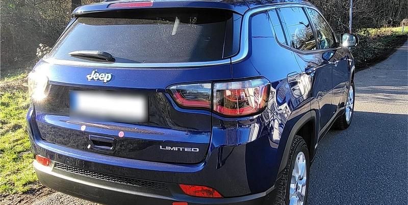 Gebraucht Jeep Compass 150 PS (110 kW) 2021 Blau SUV