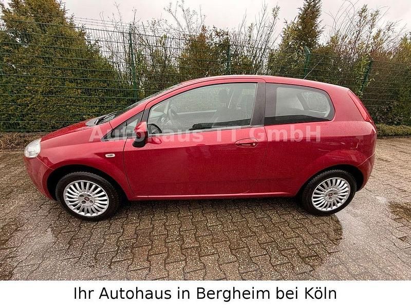 Gebraucht Fiat Punto Dynamic 77 PS (56 kW) 2008 Rot Kleinwagen