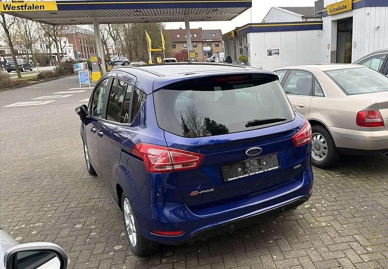 Gebraucht Ford B-MAX Colourline 101 PS (74 kW) 2017 Indicblau metallic Van / Kleinbus