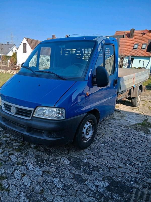 Gebraucht Fiat Ducato 15 84 PS (61 kW) 2004 Blau Van