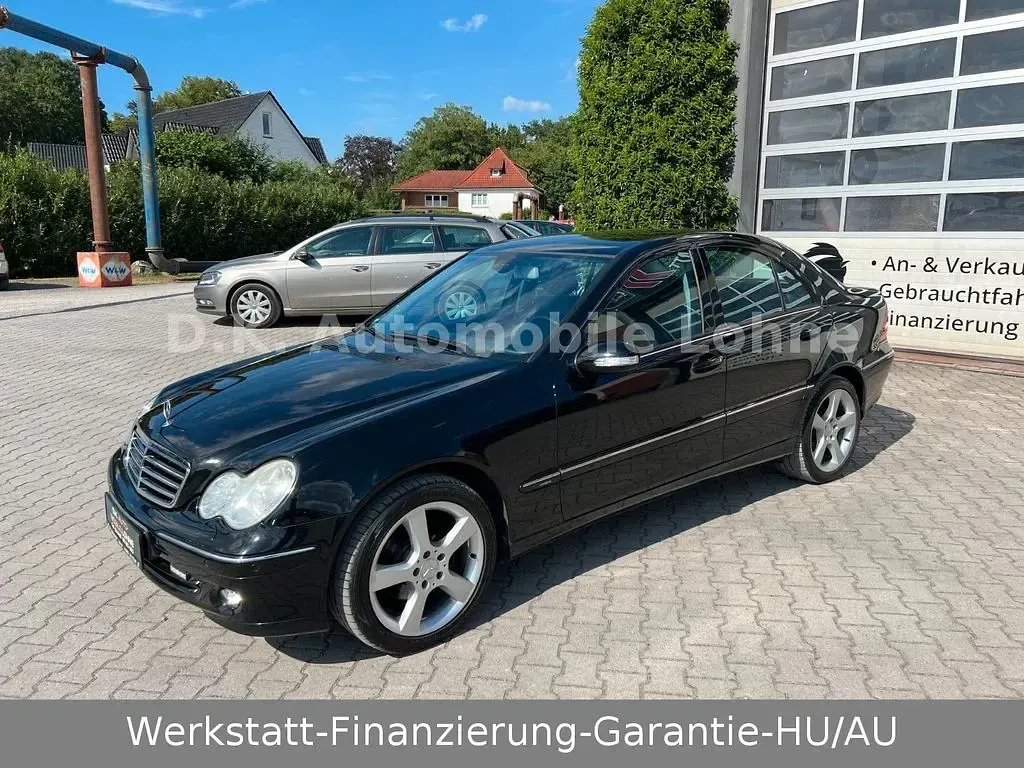 Gebraucht Mercedes C180 143 PS (105 kW) 2004 Schwarz Limousine