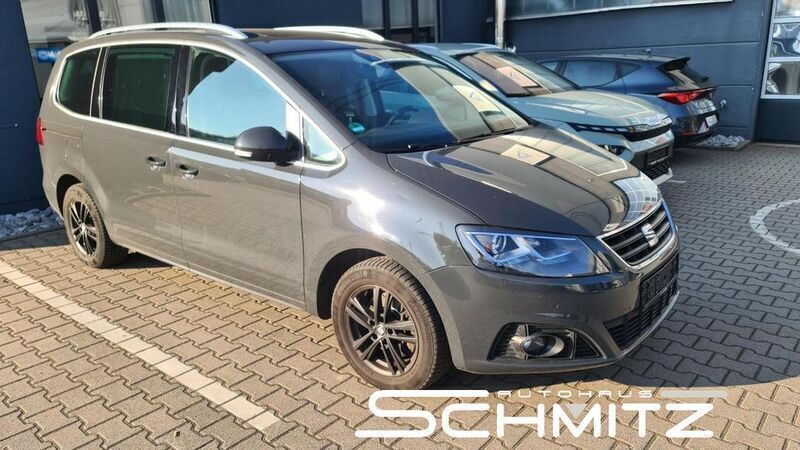Grau Gebraucht 2018 Seat Alhambra Style Van / Kleinbus | 18.250 € (Superpreis) - Bild 1/4