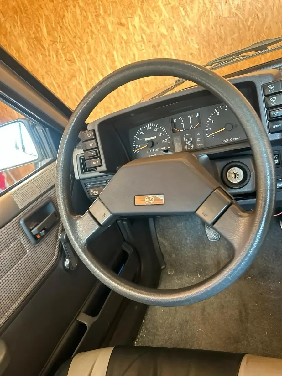 Gebraucht Subaru Justy 54 PS (39 kW) 1986 Grau Kleinwagen