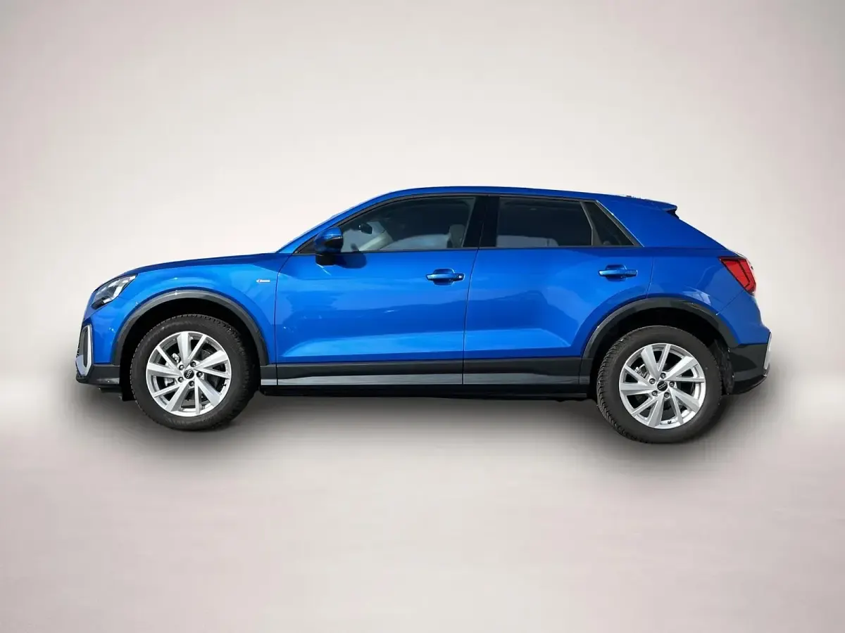 Gebraucht Audi Q2 S-Line 150 PS (110 kW) 2024 Manufacturer SUV