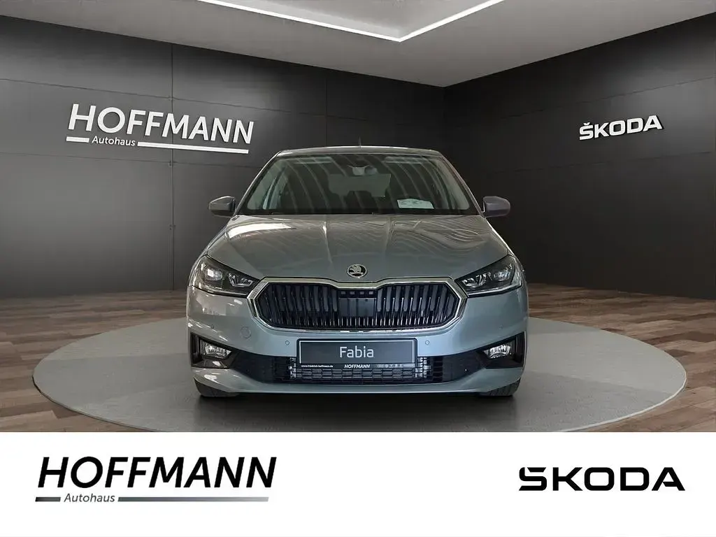 Neu Skoda Fabia 116 PS (85 kW) 2026 Silber Kleinwagen