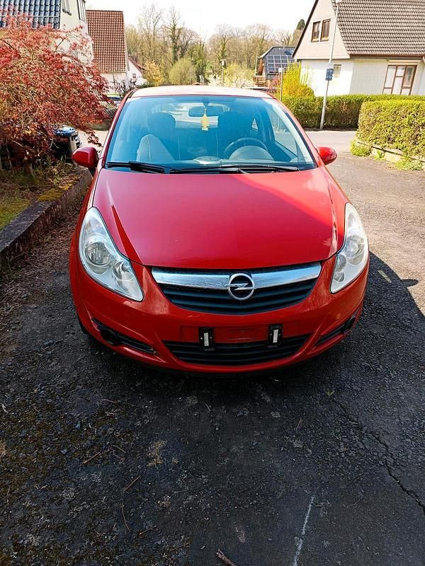 Second-hand Opel Corsa 60 CP (44 kW) 2007 Roșu Hatchback