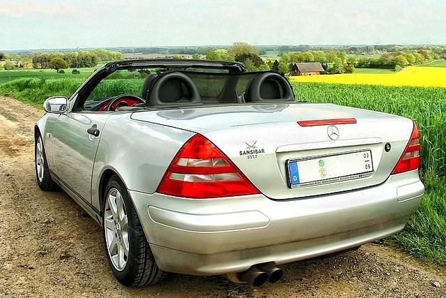 Second-hand Mercedes SLK200 136 CP (100 kW) 1997 Argintiu Cabrio