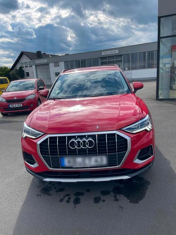Rot Gebraucht 2019 Audi Q3 SUV | 20.500 € (Superpreis) - Bild 1/4