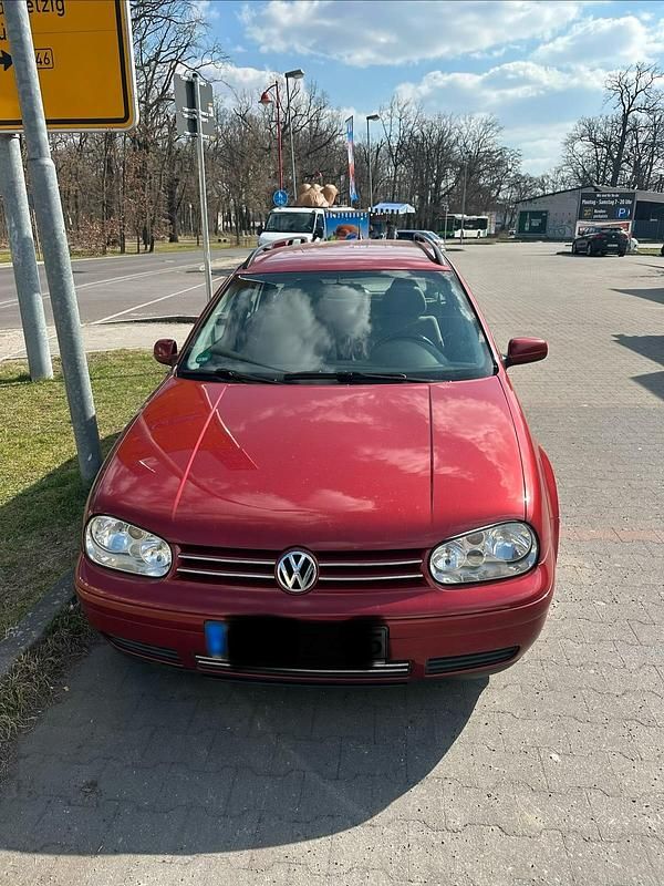Gebraucht VW Golf III 115 PS (84 kW) 1999 Rot Kombi