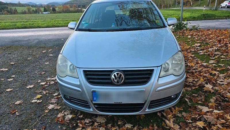 Silber Gebraucht 2006 VW Polo Kleinwagen | 1.600 € - Bild 1/4