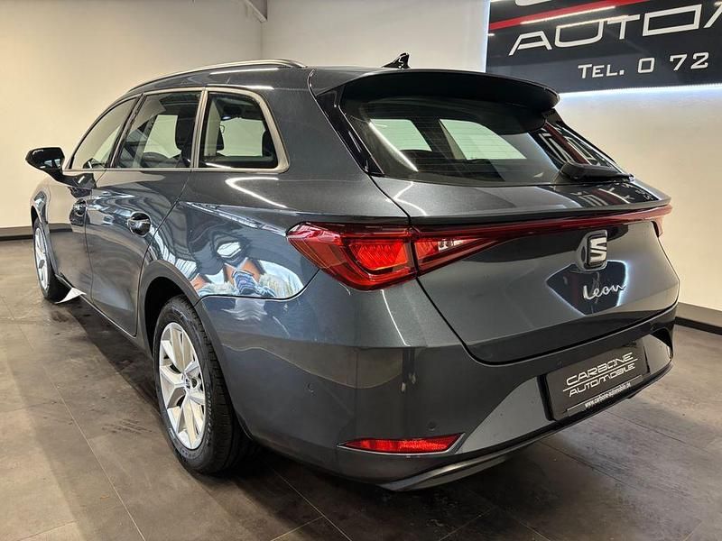 Gebraucht Seat Leon Style 150 PS (110 kW) 2022 Grau Kombi