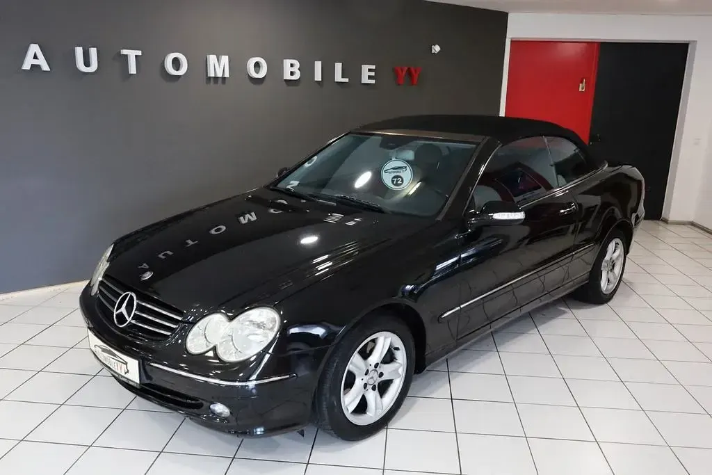Gebraucht Mercedes CLK240 Avantgarde 170 PS (125 kW) 2003 Schwarz Cabrio