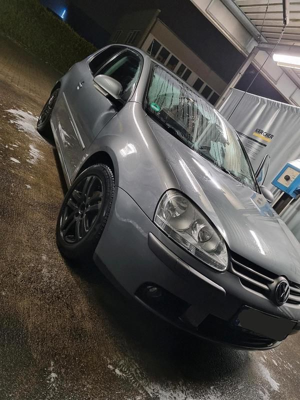 Gebraucht VW Golf V 140 PS (102 kW) 2007 Kleinwagen