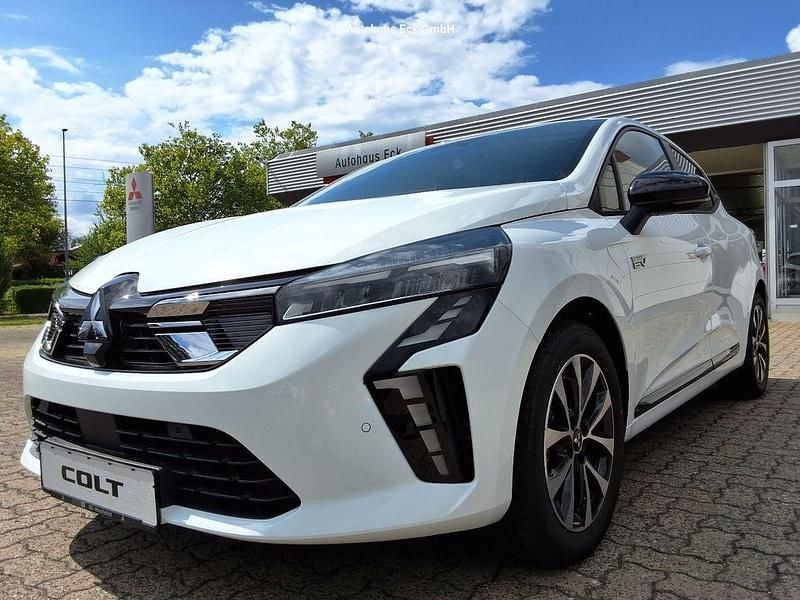 Weiß Neu 2025 Mitsubishi Colt Plus Limousine | 23.990 € (Guter Preis) - Bild 1/4