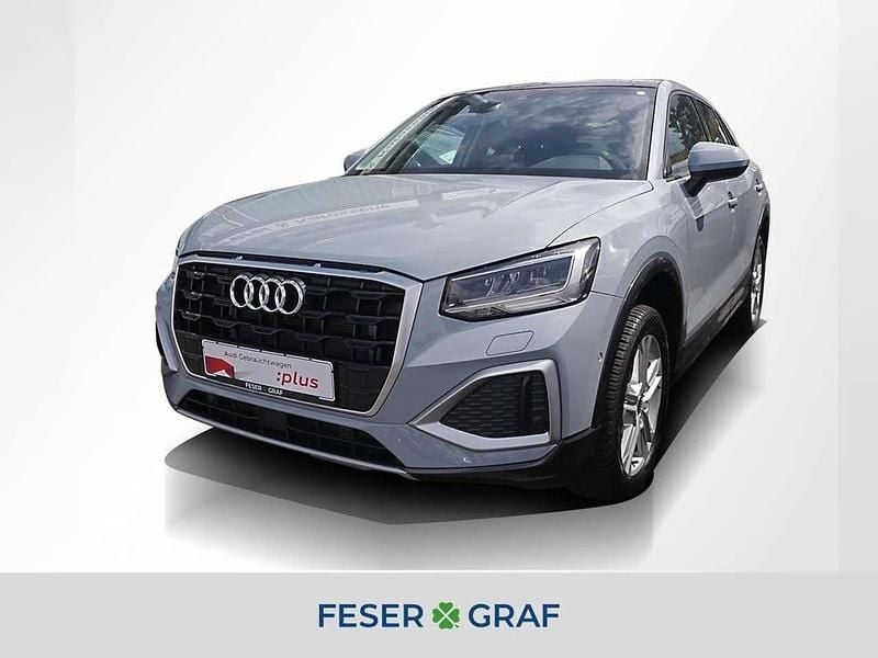 Pfeilgrauperleffekt Gebraucht 2023 Audi Q2 Ambiente SUV | 26.440 € (Guter Preis) - Bild 1/4
